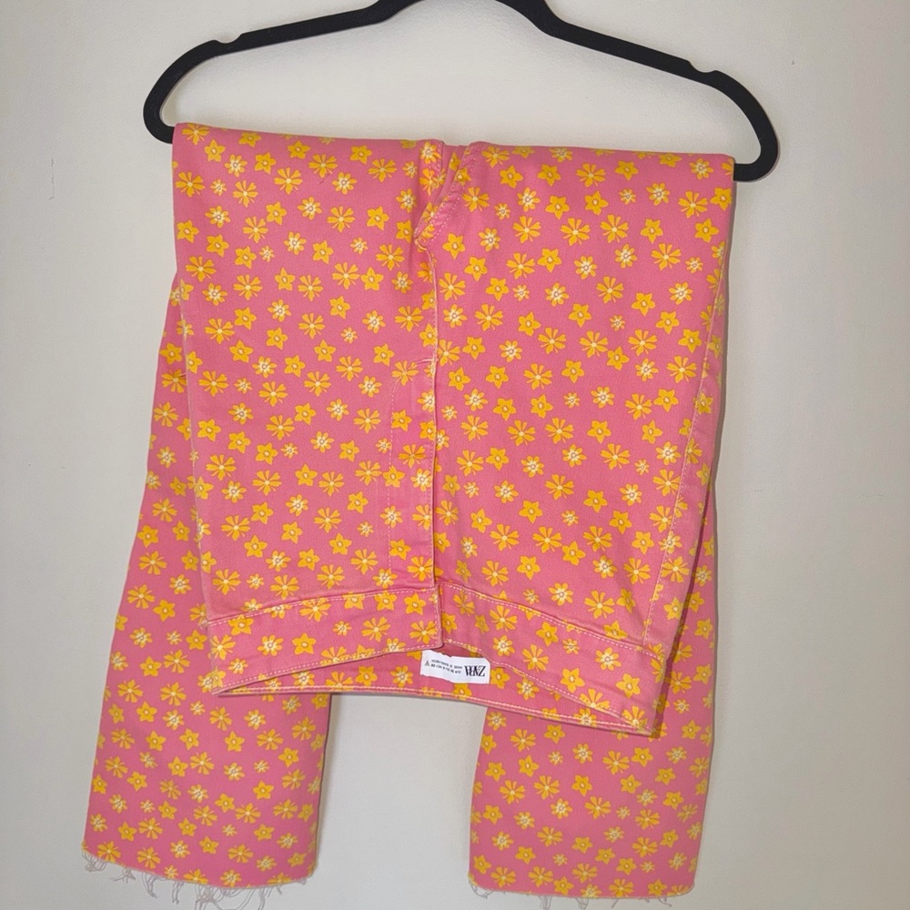 Zara Pink and Yellow Floral Coral Pants Waist 28 Women Spring High Rise Flared